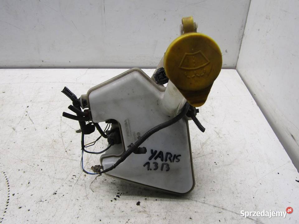 ZBIORNIK ZBIORNICZEK SPRYSKIWACZY TOYOTA YARIS osobowe lubelskie sprzedam
