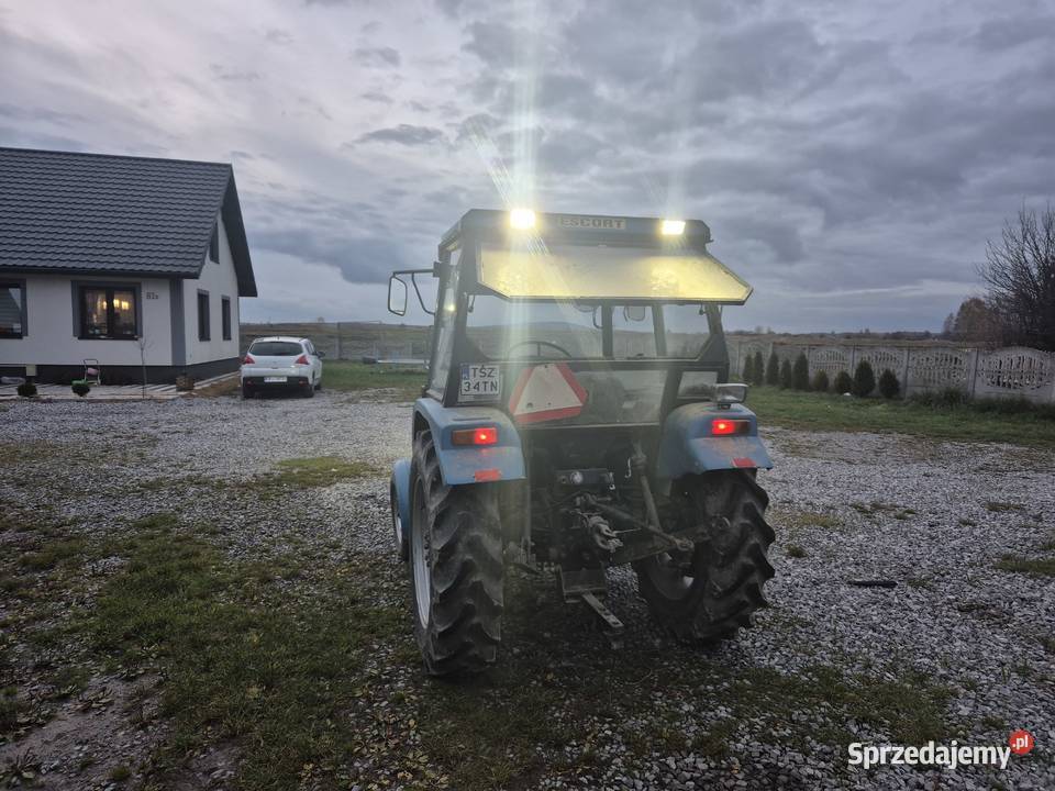Sprzedam ciągnik rorniczy escort c335 Mirocice