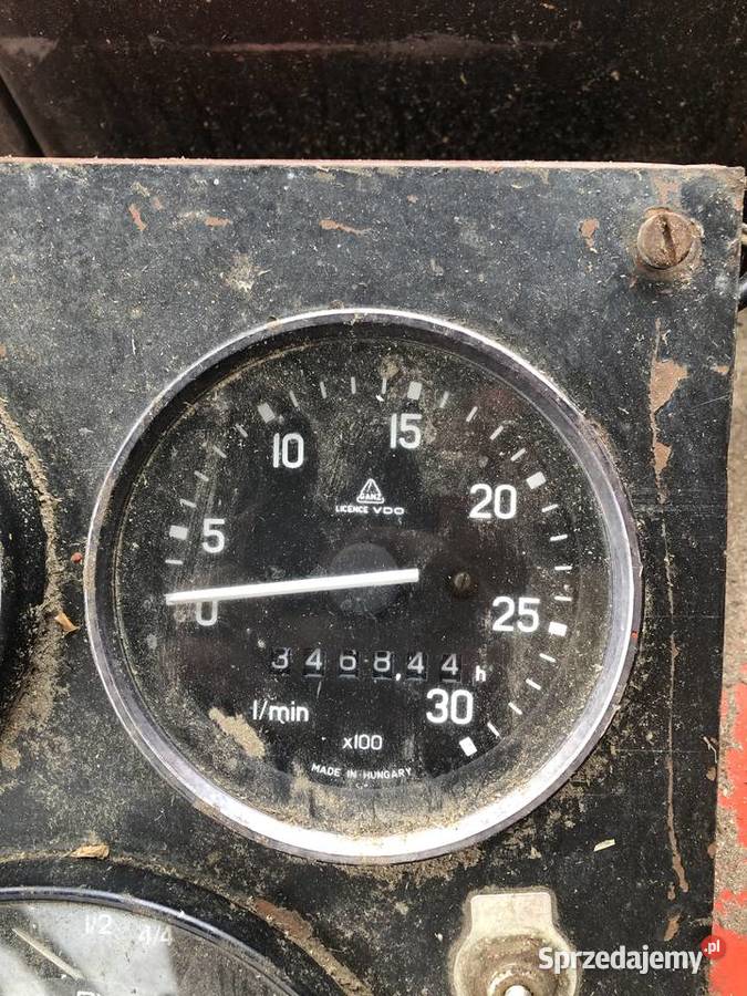 Kombajn BIZON ZO56 ze stołem do rzepaku