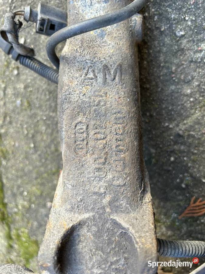 Zwrotnica żeliwna Audi a4 a6 Vw Passat podlaskie Białystok