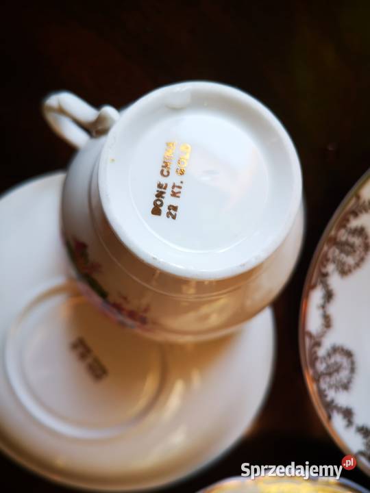 Filiżanka na podstawce z 2 talerzykami 22 ct Porcelana i szkło Gdańsk