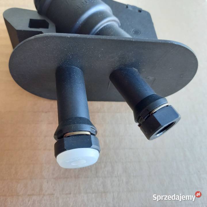 174345319138852S61 7A543 AF 511035310 Pompa osobowe Kraków sprzedam