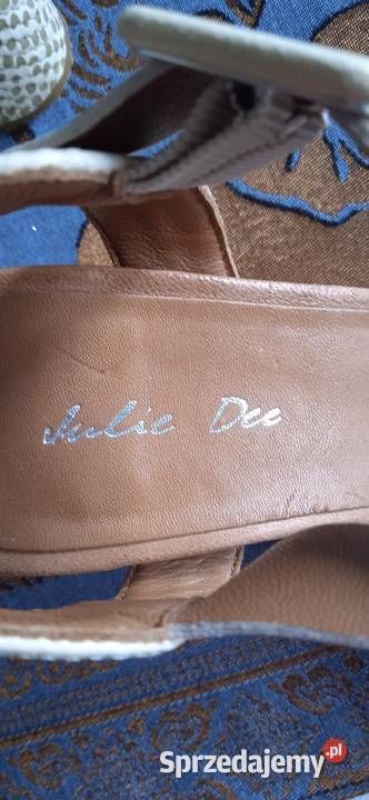 MARKOWELETNIE SANDAŁY NA OBCASIE r 375 24cm sprzedam
