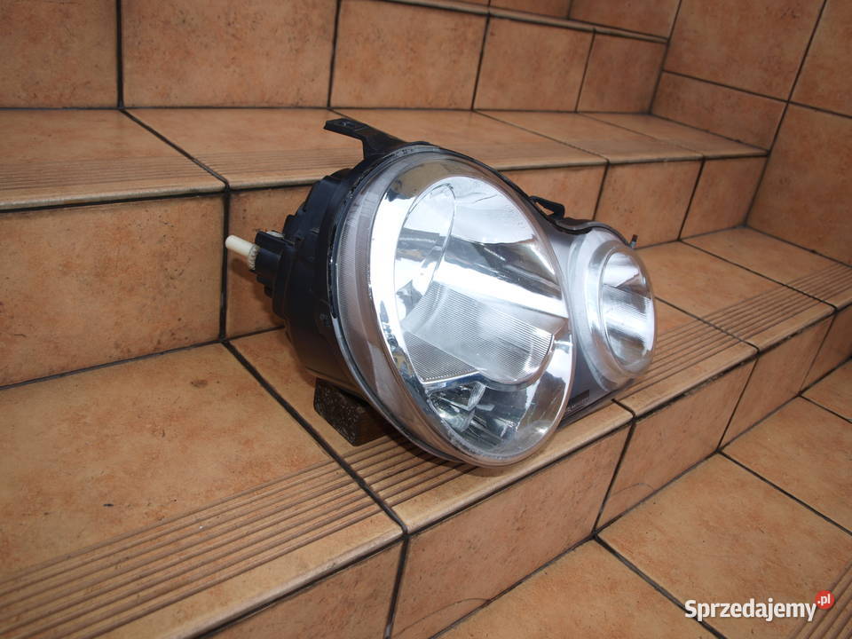 VW Polo 4 lampa prawa przód 2001 2005r europa wielkopolskie