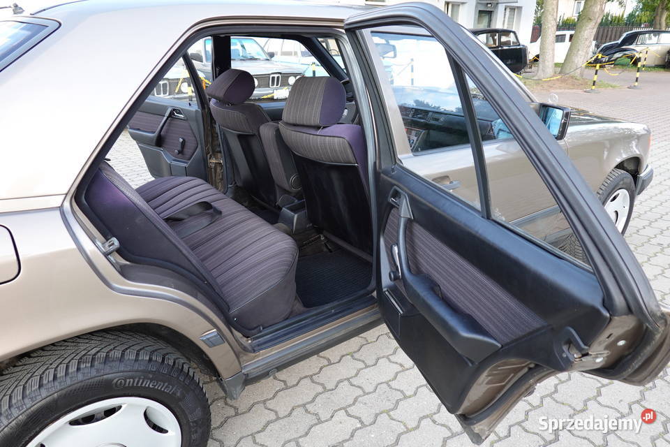 Mercedes W124 260E 4Matic 4x4 jeden z 1900 sztuk elektryczne lusterka W124