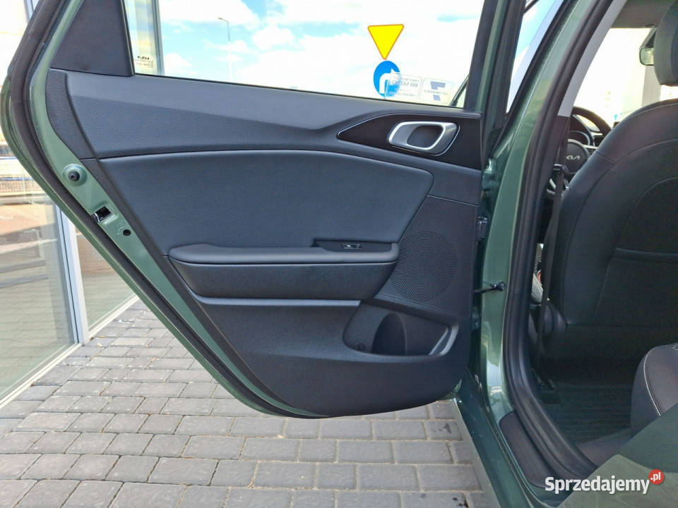 Kia Nowy Ceed DEMOTribute FV23Ceed SW15TGDI 140 pełny VAT Toruń
