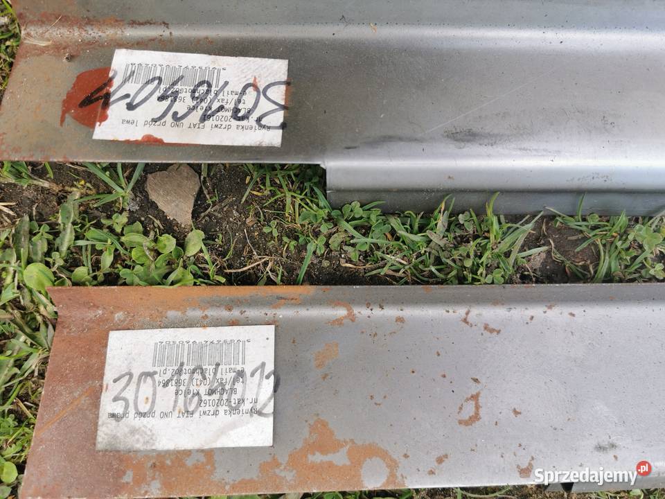 Fiat Uno 5d rynienka drzwi przednich lewa prawa osobowe śląskie