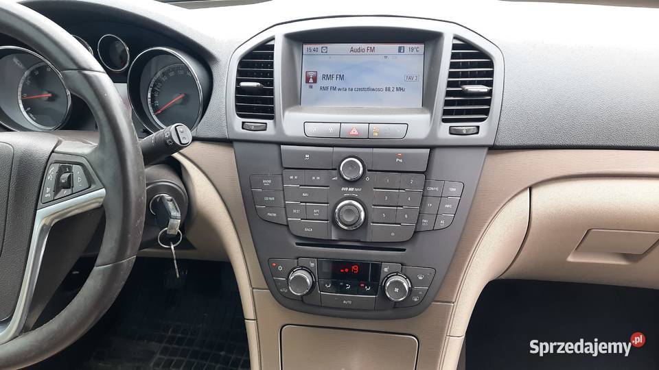 Opel Insignia Sports Tourer 16 Turbo Edition 180 nawigacja Kraśnik sprzedam