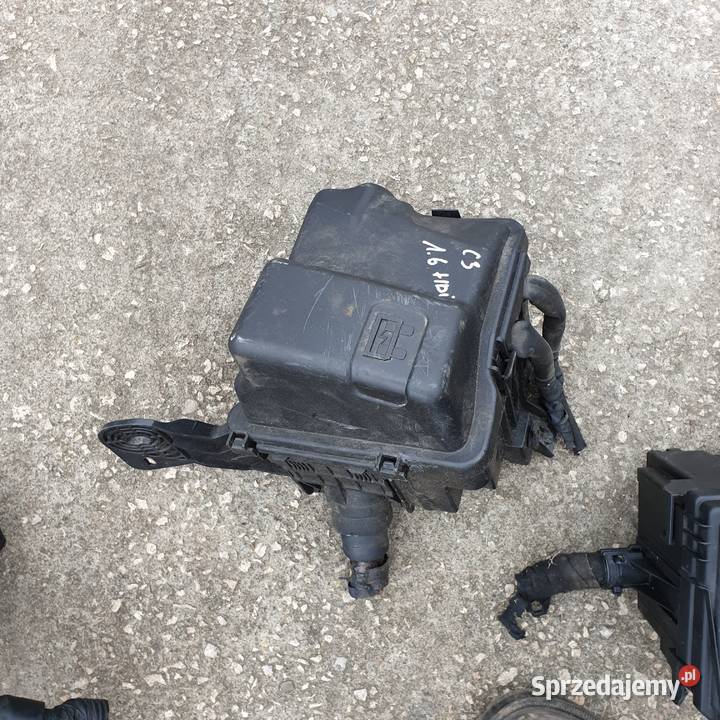 CITROEN C3 16 HDI SKRZYNKA BEZPIECZNIKOW 10R kujawsko-pomorskie Łochowice