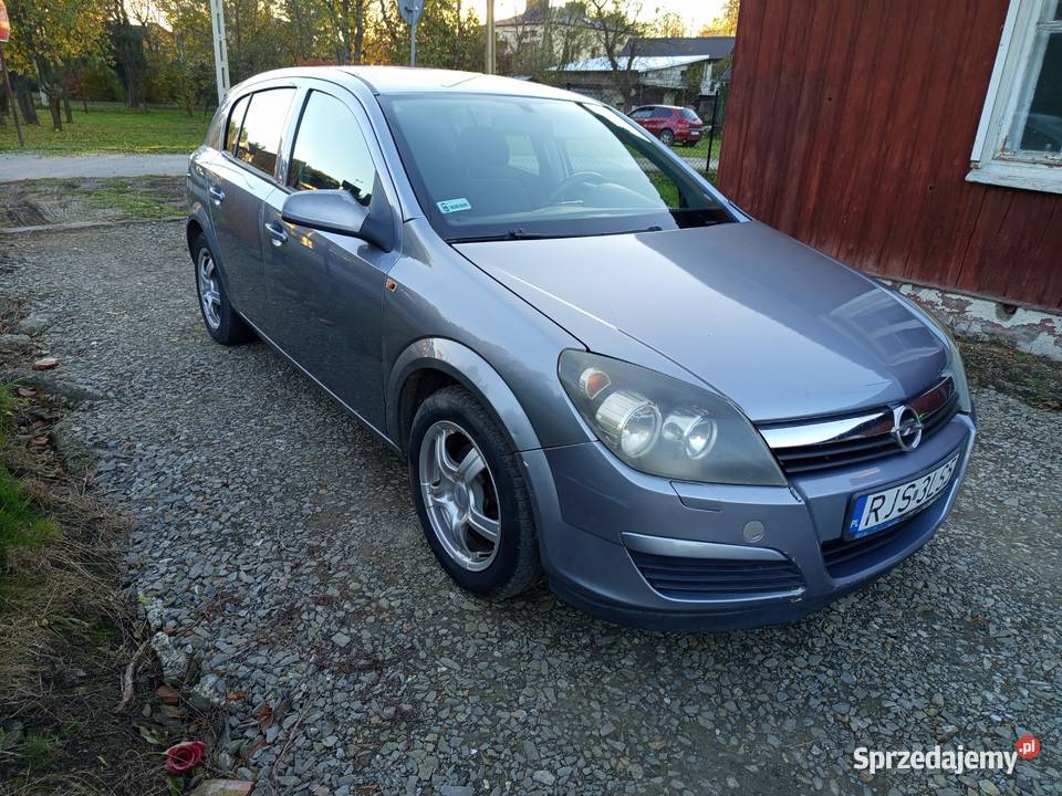 Sprzedam Opla Astra 17 cdti Samochody osobowe