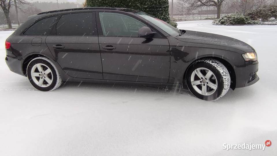 Audi a4 b8 20 tdi brazwy metalik alu Samochody osobowe Radom