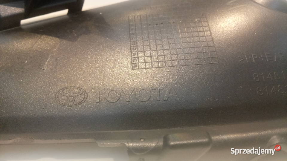Toyota Corolla XII E21 zaślepka zderzaka prawa osobowe Ożarów Mazowiecki