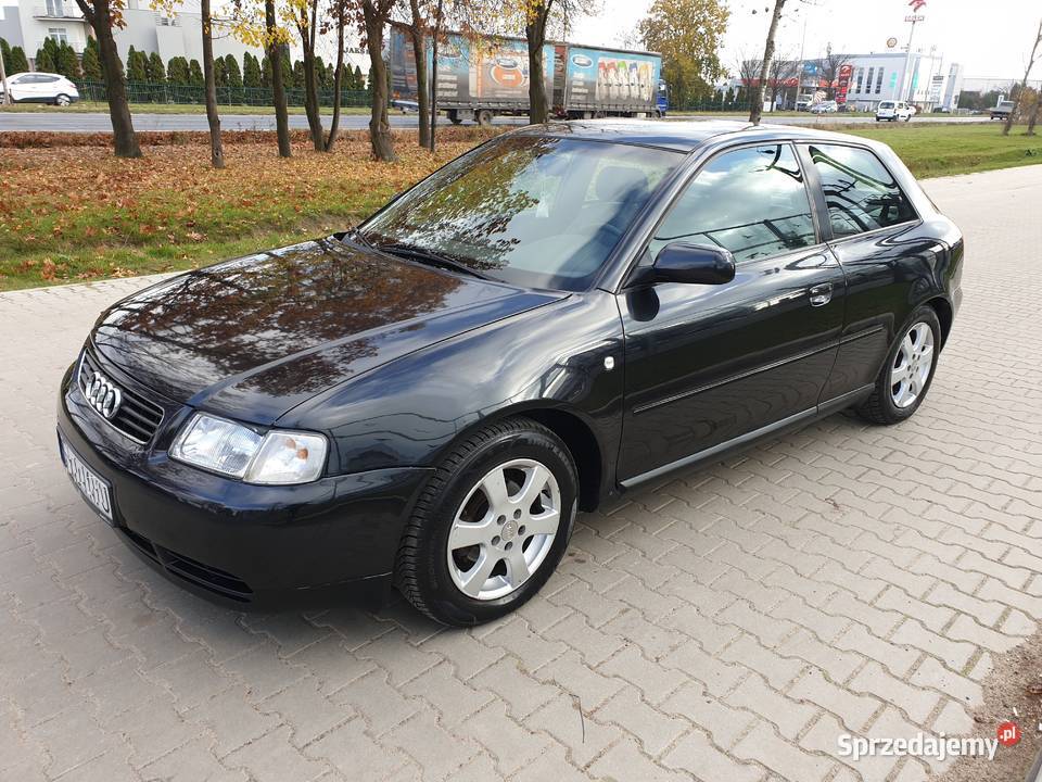 Audi A3 16 BenzynaLPG 1999 Wspomaganie Klima manualna Poznań
