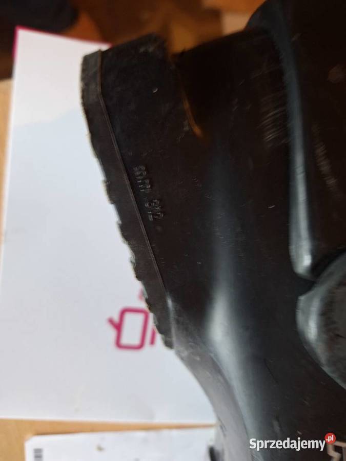 zestaw narty buty kask Szczecinek