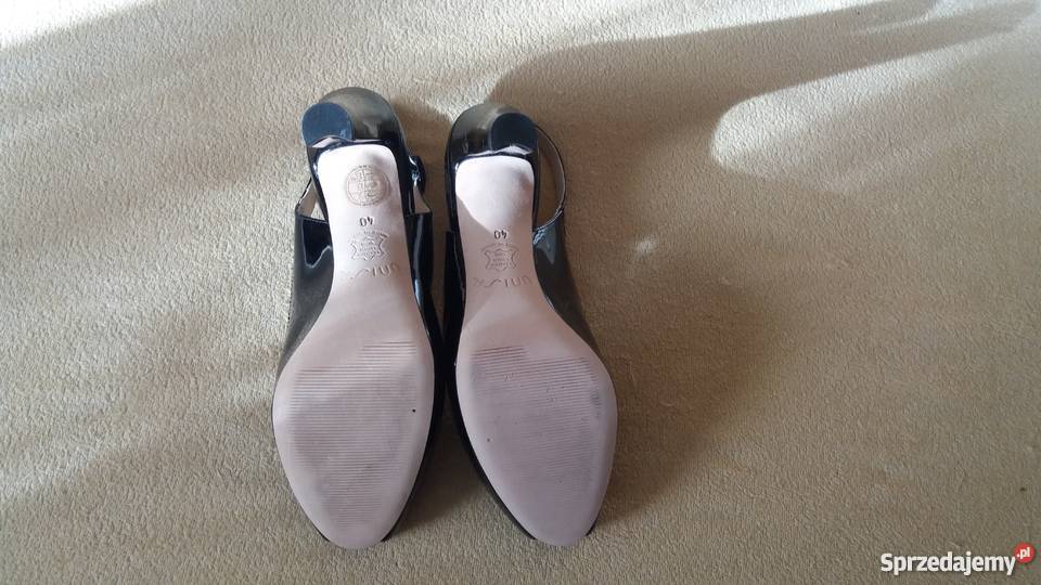 Nowe firma UNISA Inna marka Sandały i klapki