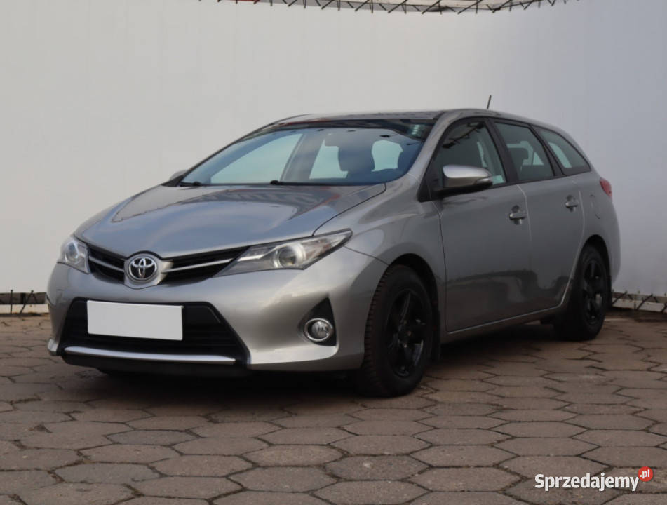 Toyota Auris 16 Valvematic Auris Łódź