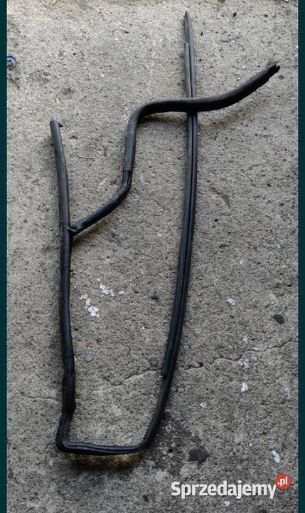 Uszczelka maski BMW E38 prawa Żory