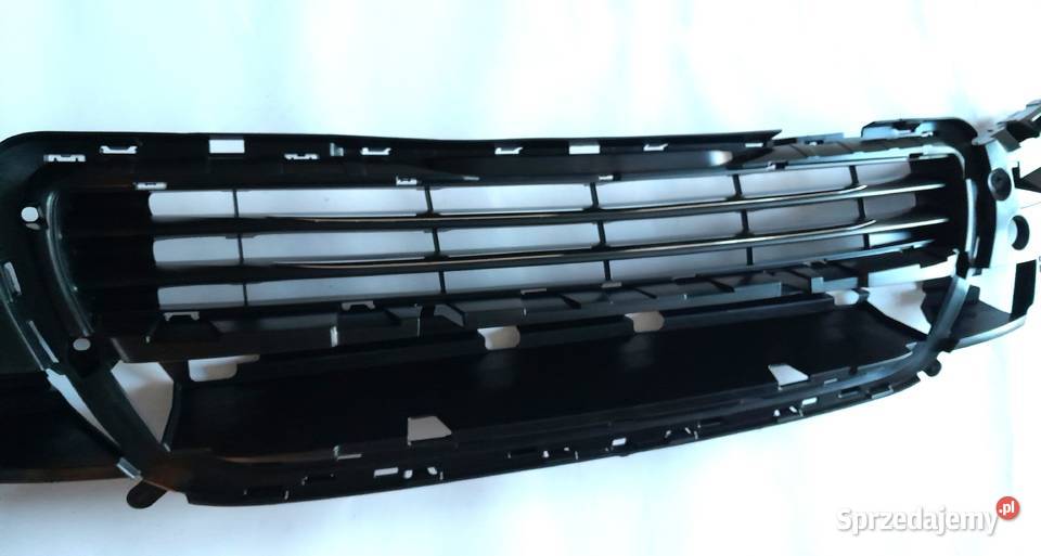NOWA ATRAPA GRILL ZDERZAKA PRZÓD PEUGEOT 5008 I osobowe