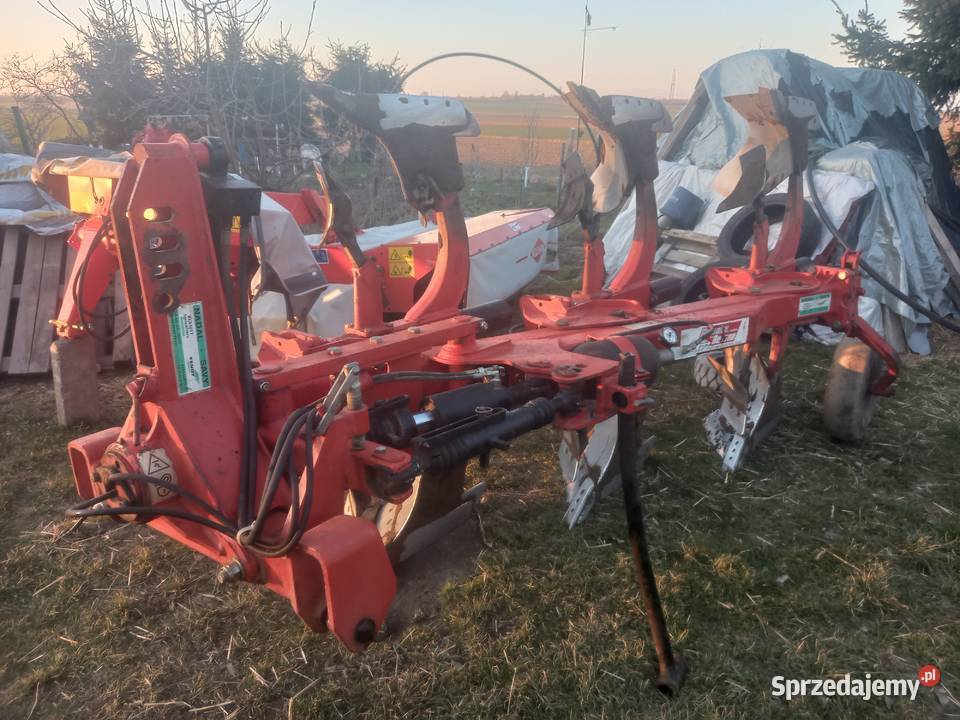 Pług gregoire besson Rolnictwo Nowogrodziec sprzedam