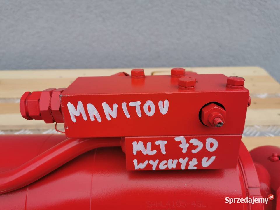 Cylinder hydrauliczny poziomowania Manitou MLT Wilkowo sprzedam
