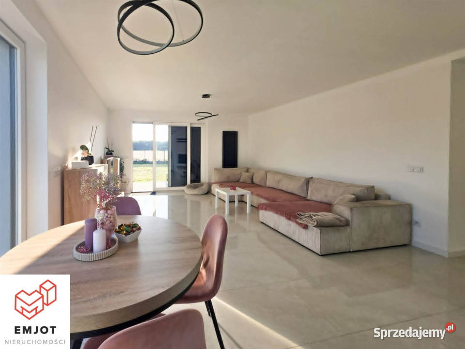 sprzedaży domu wolnostojącego Korczew 129m2 sprzedam