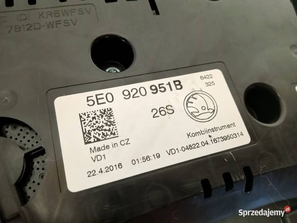 LICZNIK ZEGARY skoda octavia iii 5E0920951B Rakoniewice