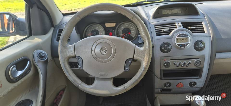 RENAULT MEGANE 2 KOMBI 1600 BENZYNAGAZ 4/5