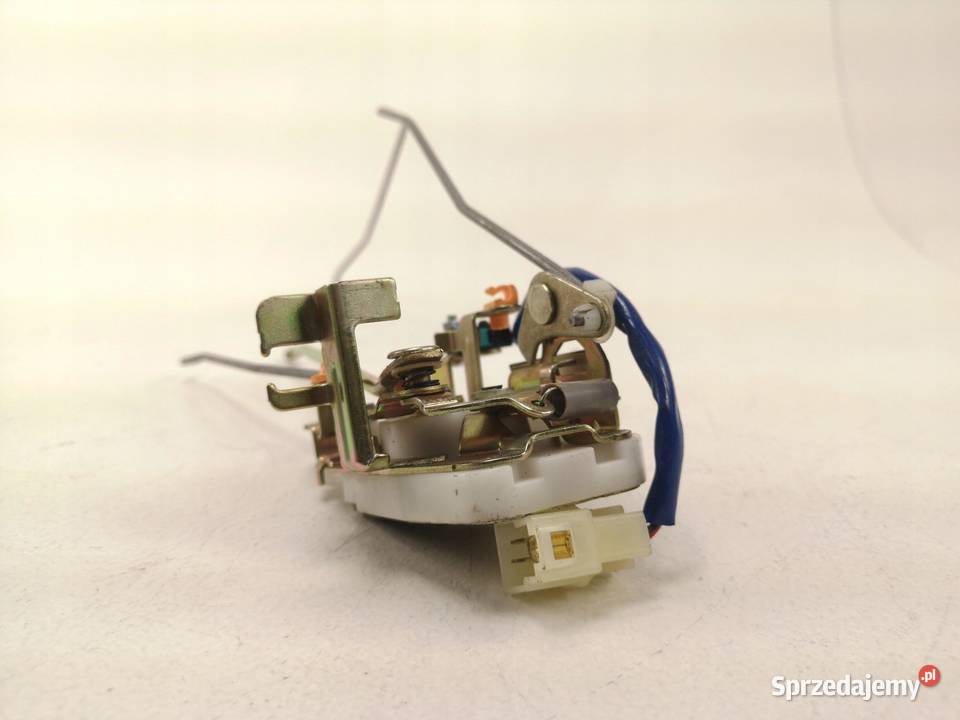 MECHANIZM ZAMKA DRZWI PRAWY PRZÓD MAZDA 323 1989 osobowe