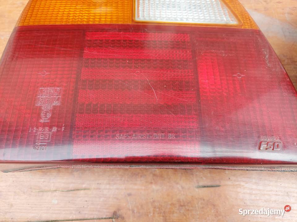 POLONEZ CARO LAMPA TYLNA PRAWA LEWA kompletna osobowe Nysa sprzedam