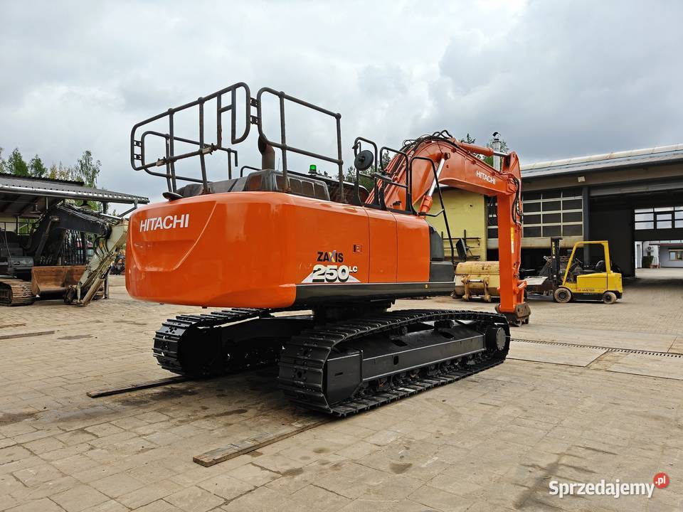 Hitachi ZX250LC6 Silnik Isuzu Klepka 600mm 317 Ostrowiec Świętokrzyski