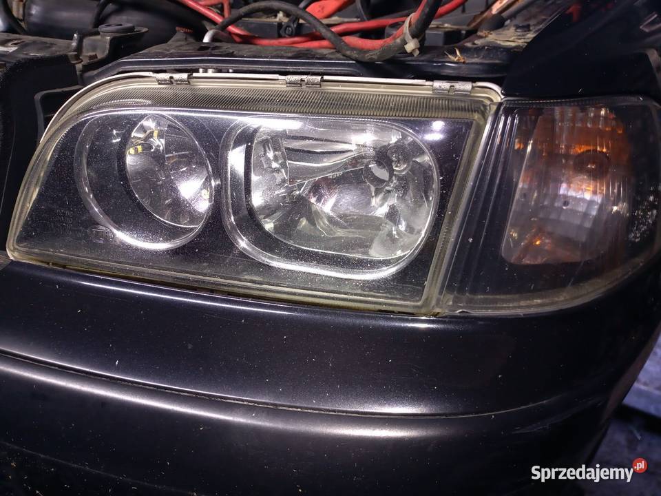Lampy przednie Volvo V40 ciemne Drezdenko
