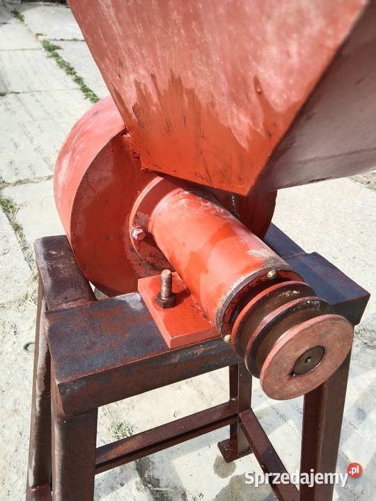 śrutownik do zboża i kukurydzy Maszyny rolnicze Trzemesna sprzedam