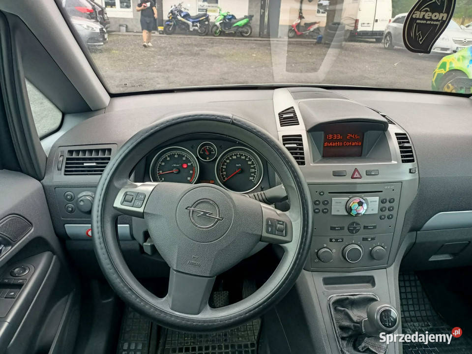 Opel Zafira Opel Zafira 16 05r 7OS B 20052011 diesel Opel Tarnów