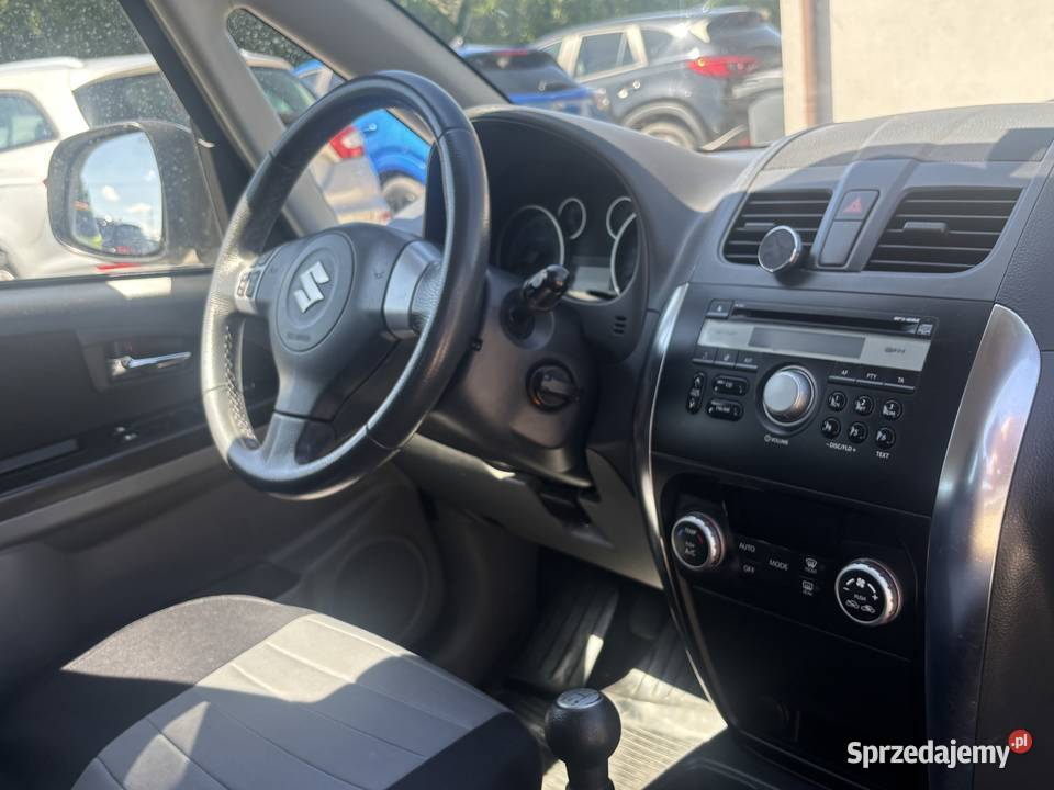Suzuki SX4 2012 GAZ GWARANCJA kupiony w Polsce Paniówki