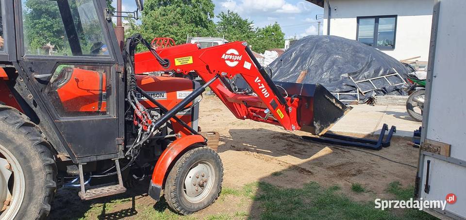 Mega Solidny Tur Ładowacz c330 c360 MF Zetor kujawsko-pomorskie Mogilno sprzedam