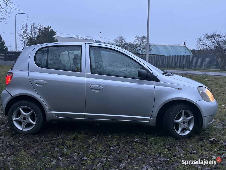 Toyota Yaris 10 Polski Salon 5 drzwi