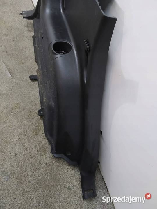 TAPICERKA BOCZEK BAGAŻNIKA LEWY TYŁ 857323J300 Rok produkcji 2010 świętokrzyskie