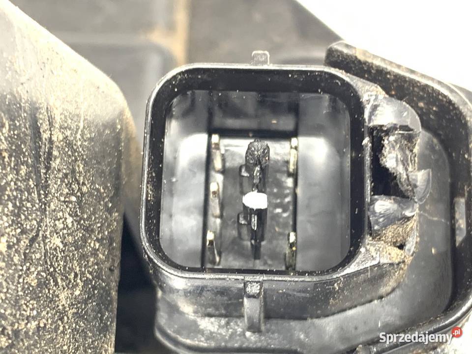 ZAMEK DRZWI PRAWY TYŁ SSANGYONG ACTYON SUV osobowe sprzedam