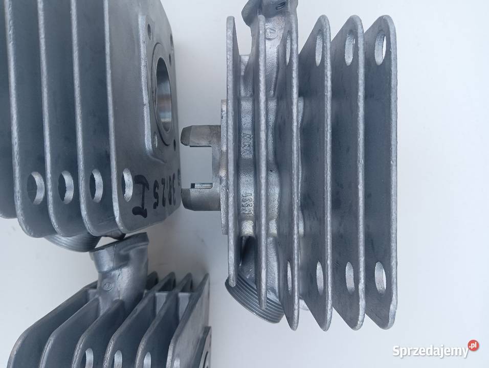 Oryginalny cylinder DDR Simson szlifie Cylindry, głowice, pierścienie Tarnów