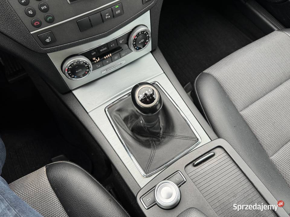 Mercedes C 18 BENZYNA Zarejestrowany Długie czujnik deszczu
