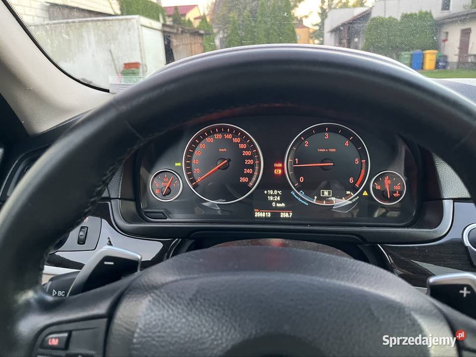 Bmw 520d f10 stan zamiana na tańsze auto Warszawa