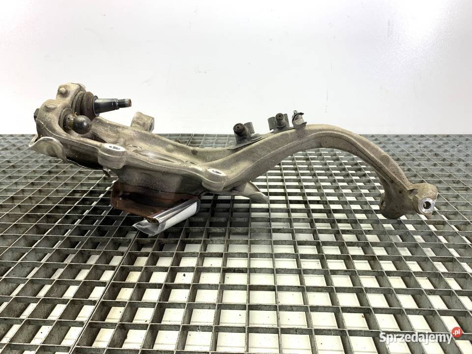 ZWROTNICA PRAWY PRZÓD AUDI A4 B9 20 150 podkarpackie