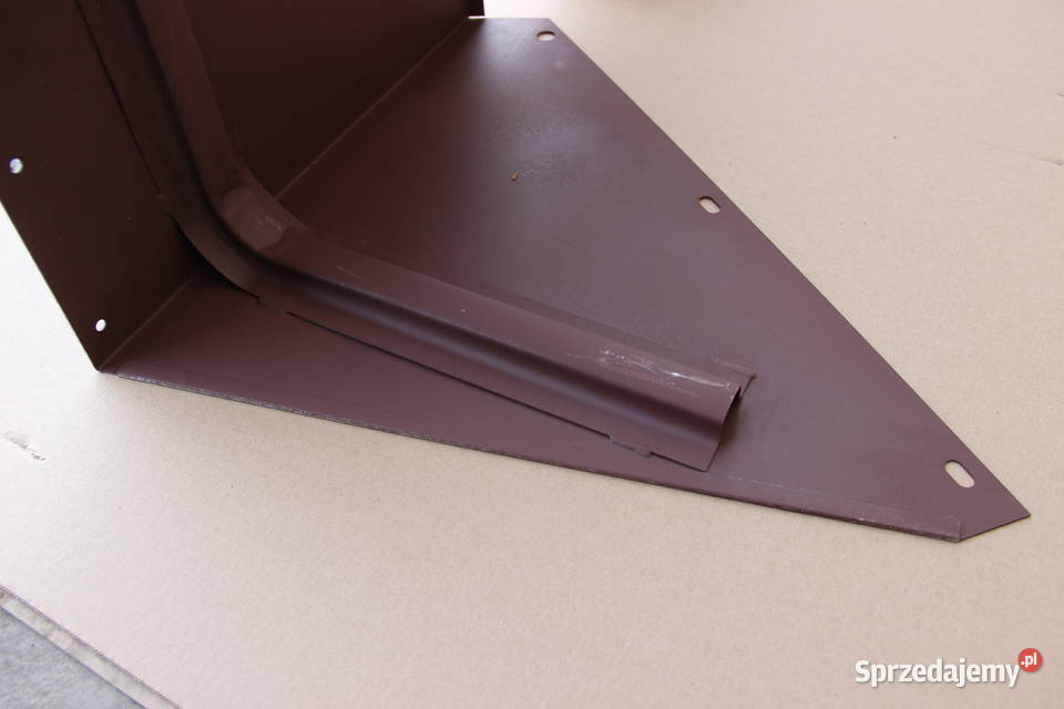 Płaszcz tylnego błotnika stary typ C385 kpl Rogóźno