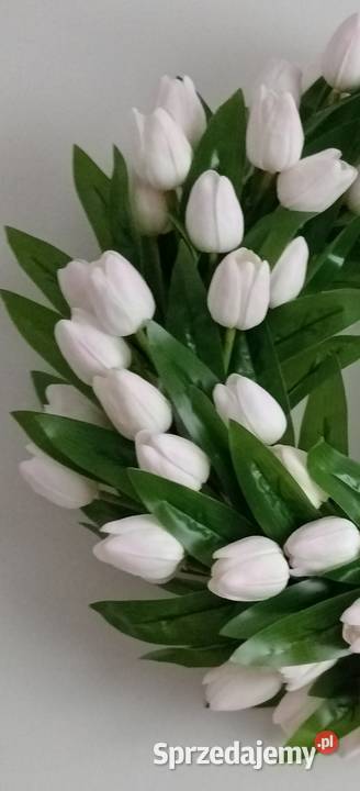 Sztuczne kwiaty wianek na drzwi wiklinowy Radom