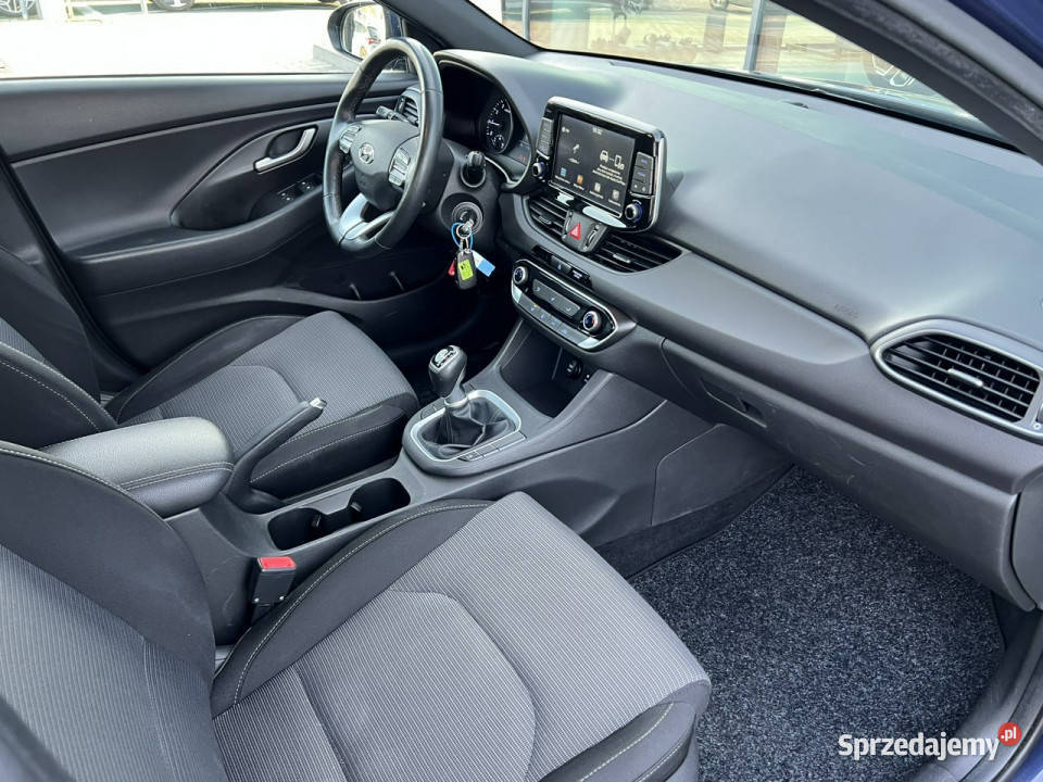 Hyundai i30 14 MPI 110 GET Salon Polska III 2017 światła do jazdy dziennej Piotrków Trybunalski