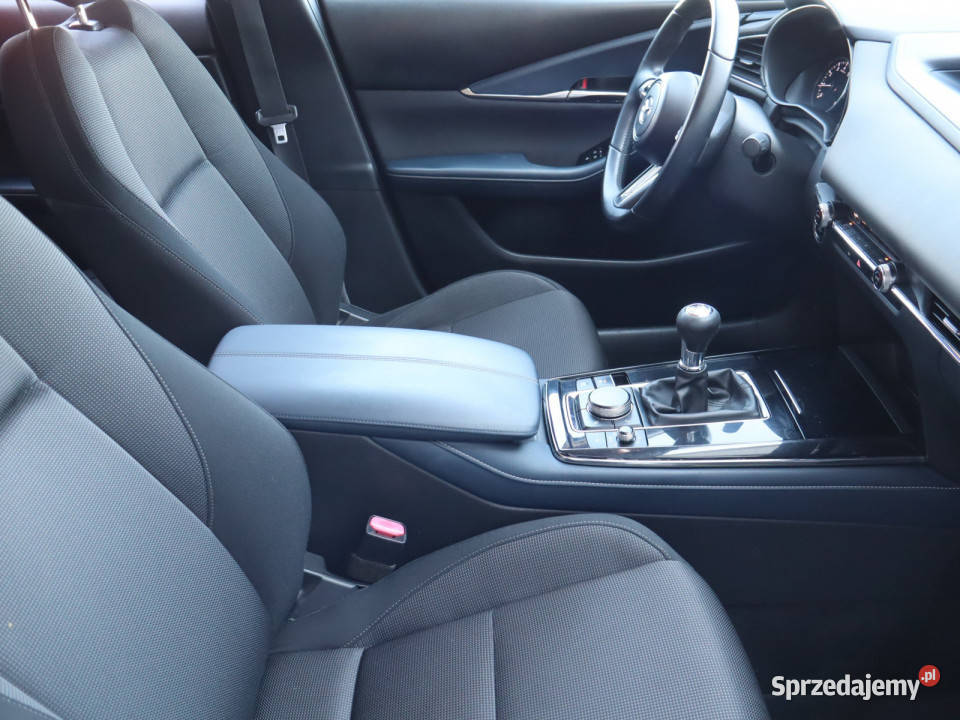 Mazda CX30 SkyactivX 20 wielofunkcyjna kierownica Katowice