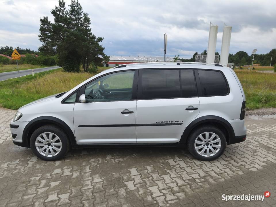 Volkswagen Toruan Cross 7 osób Hak klimatyzacja wielkopolskie Wieleń sprzedam
