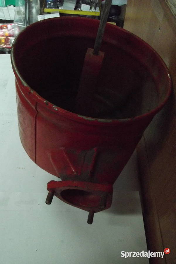 Dolna część filtra powietrza DT 75 Parczew