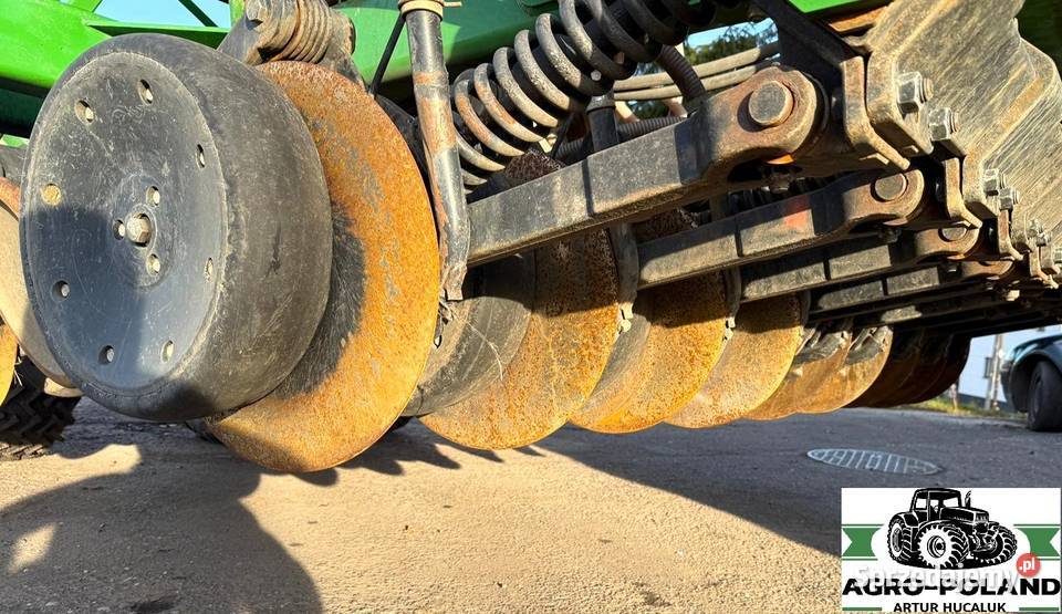 JOHN DEERE 750A 2017 6 M 2649 H GREENSTARISOBUS Kudowa-Zdrój