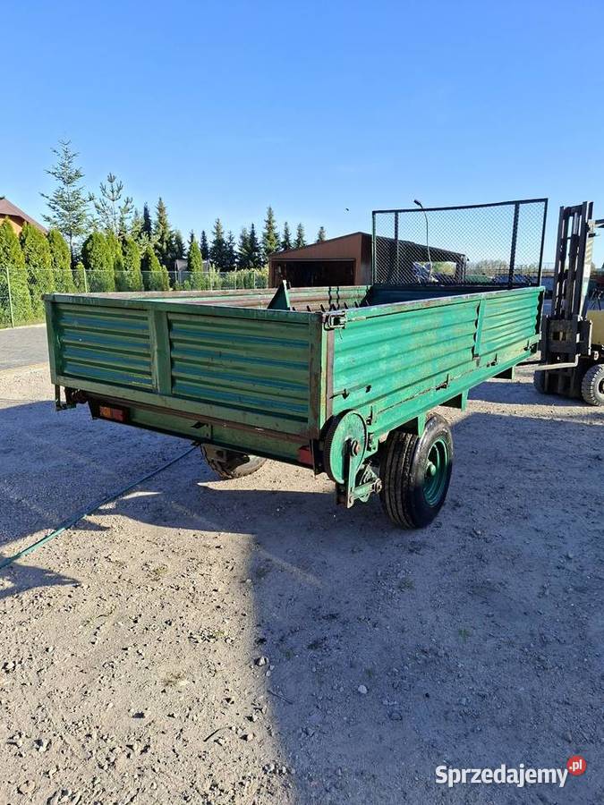 Rozrzutnik obornika transport